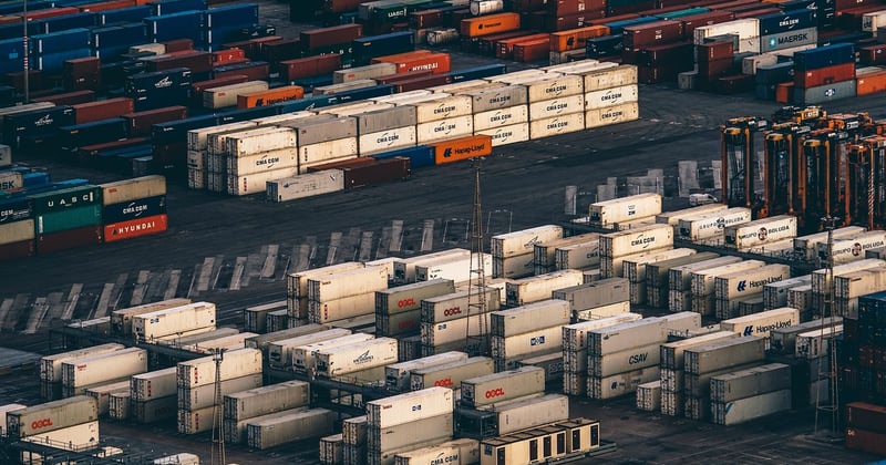Voyager seul en van : organisation et astuces pratiques